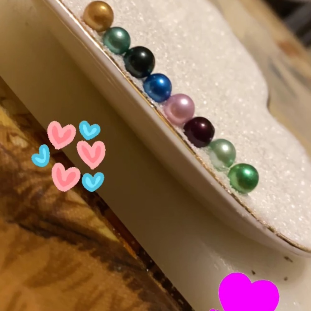 Surprise Reveal Pearl! ONLY 10 LEFT! - Picture 3 of 4